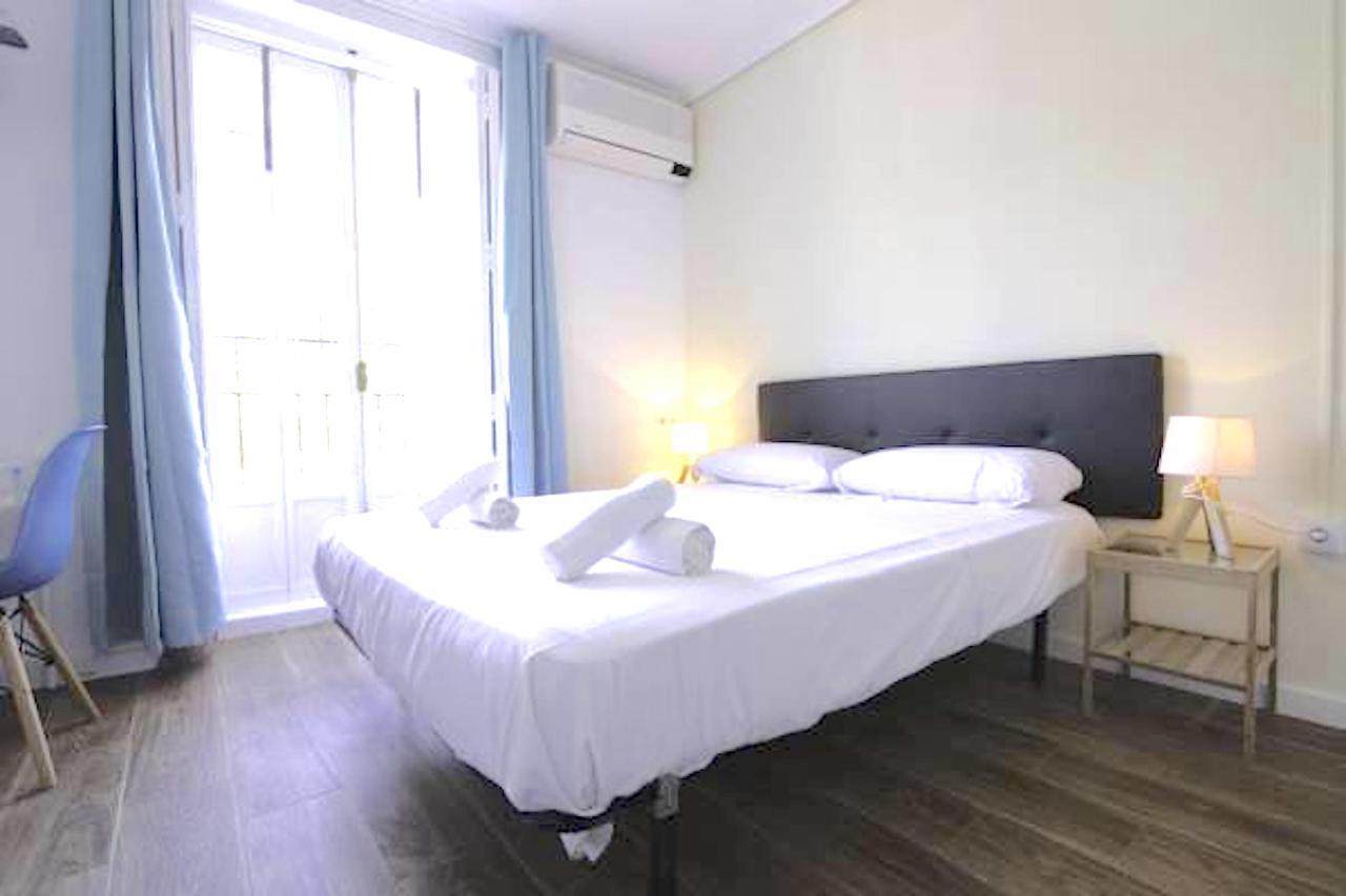 El Magnanimo Rooms & Breakfast Valencia Eksteriør bilde