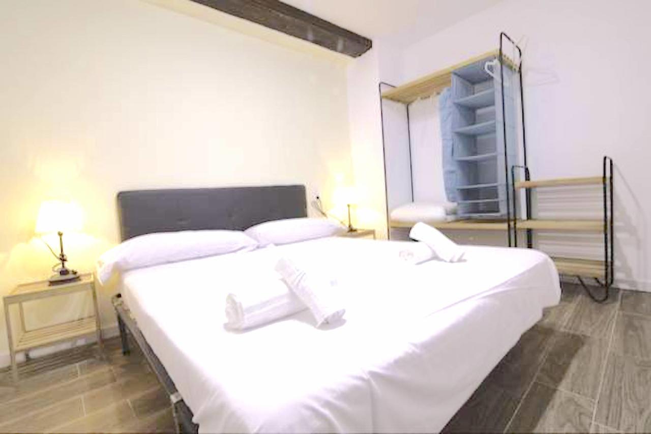 El Magnanimo Rooms & Breakfast Valencia Eksteriør bilde